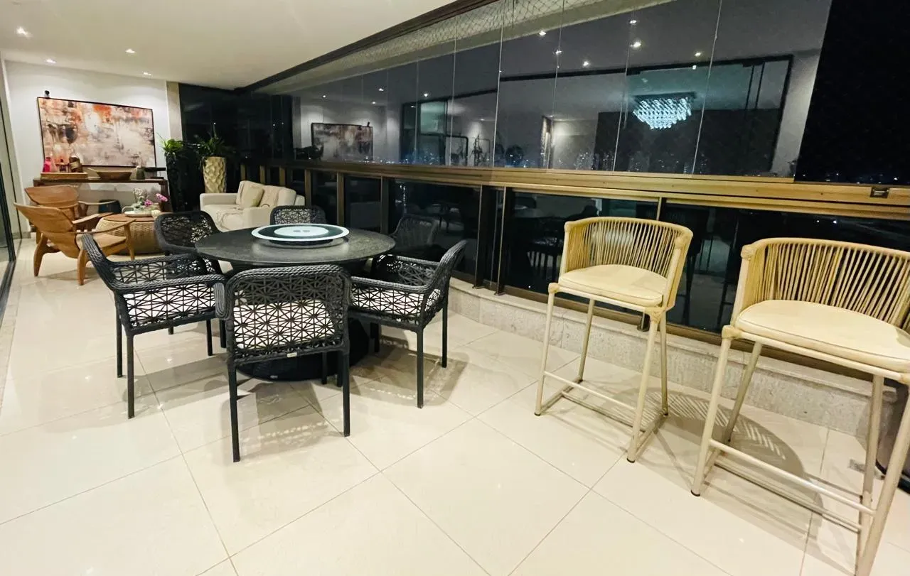Вид на воду та 4 спальні: квартира 257 м² — photo 20