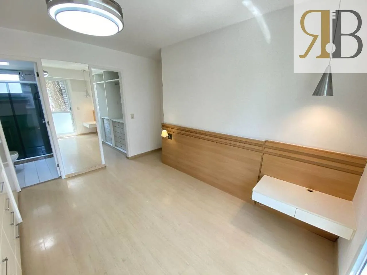 3 quartos e varanda envidraçada: apartamento de 101 m² — photo 4