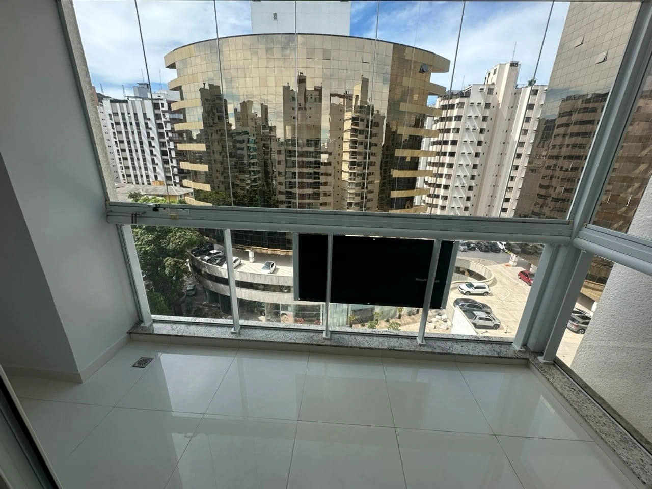Ванна и 4 спальни: квартира 324 м² — photo 9