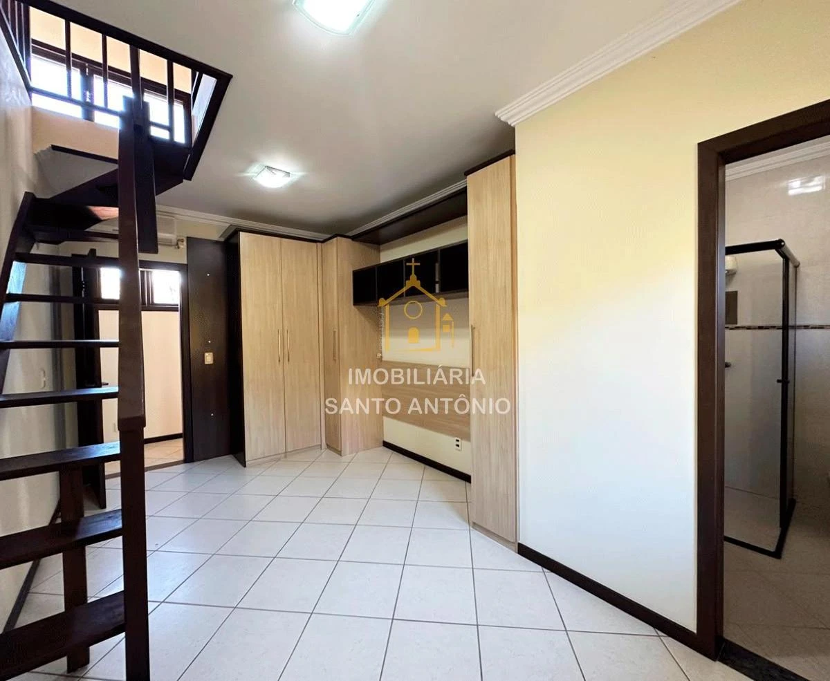 Ванна та 4 спальні: будинок 377 м² — photo 43