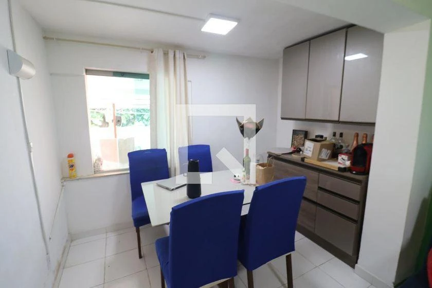 Furnished apartment, 90 m², with a grill on the balcony