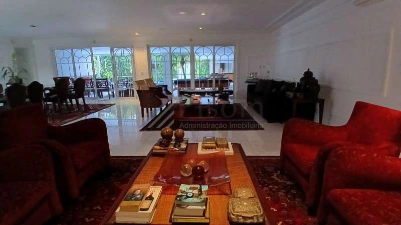Casa sem mobília 980 m² com 5 suítes e 8 banheiros — photo 2
