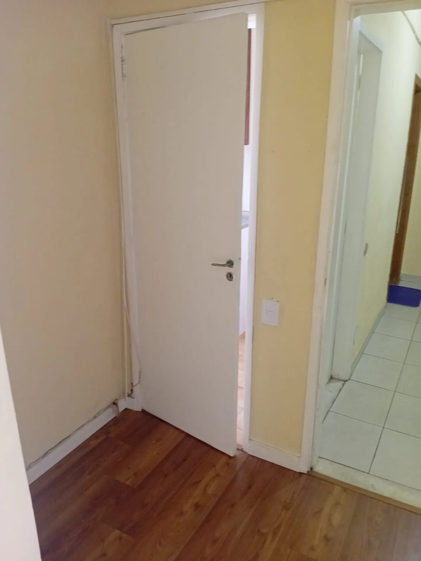 Apartment, 71 m², with wood or laminate floors — photo 12