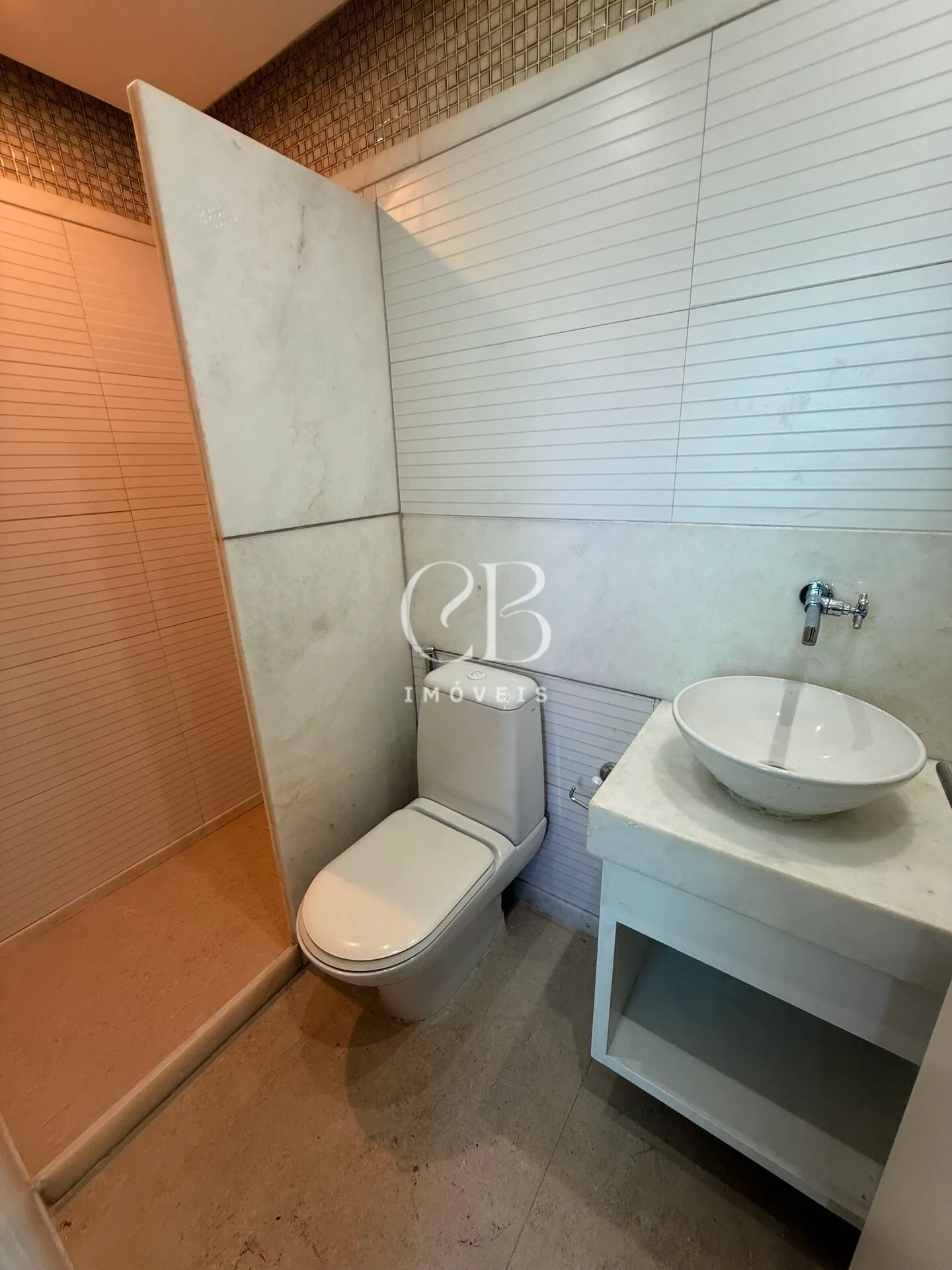 Cobertura duplex com 3 quartos e 4 banheiros — photo 19