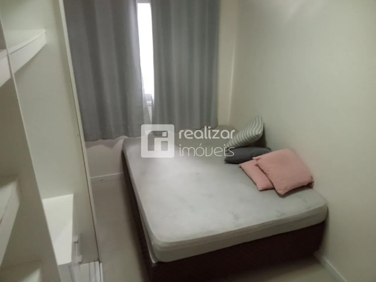 200 m² house with a private pool and a dishwasher — photo 48