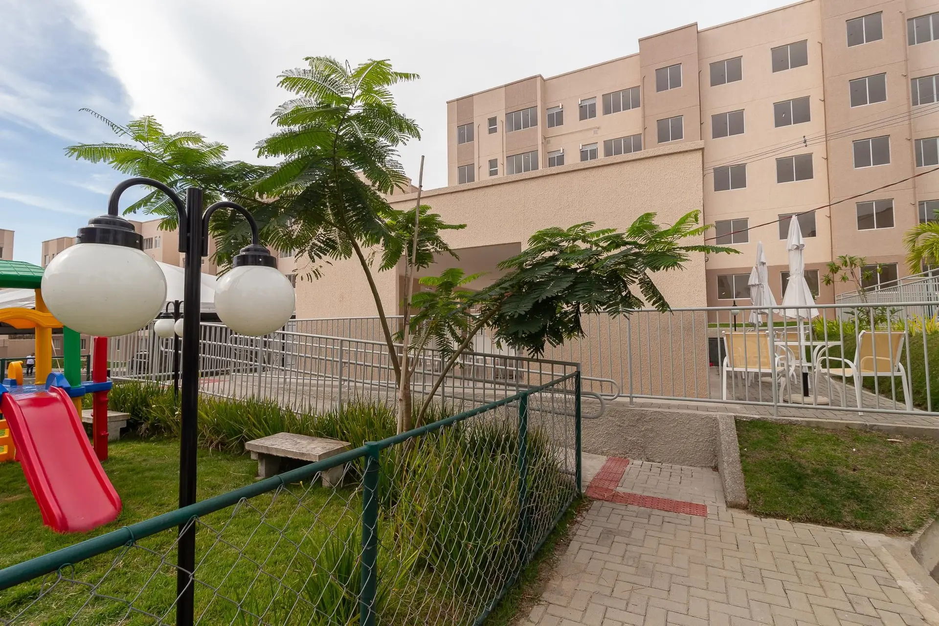 Furnished apartment, 42 m², with a washing machine — photo 7