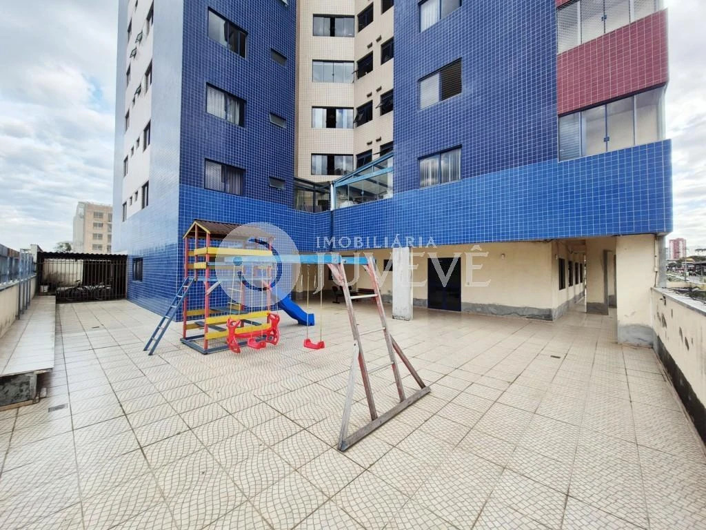 Furnished 3-bedroom apartment with enclosed balcony grill — photo 9