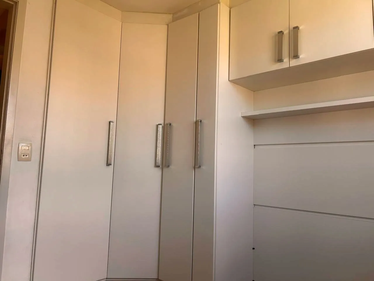 3-bedroom apartment with wood or laminate floors in Curitiba — photo 14