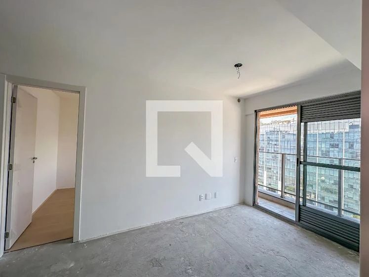 2-bedroom apartment in a building with a gym — photo 27