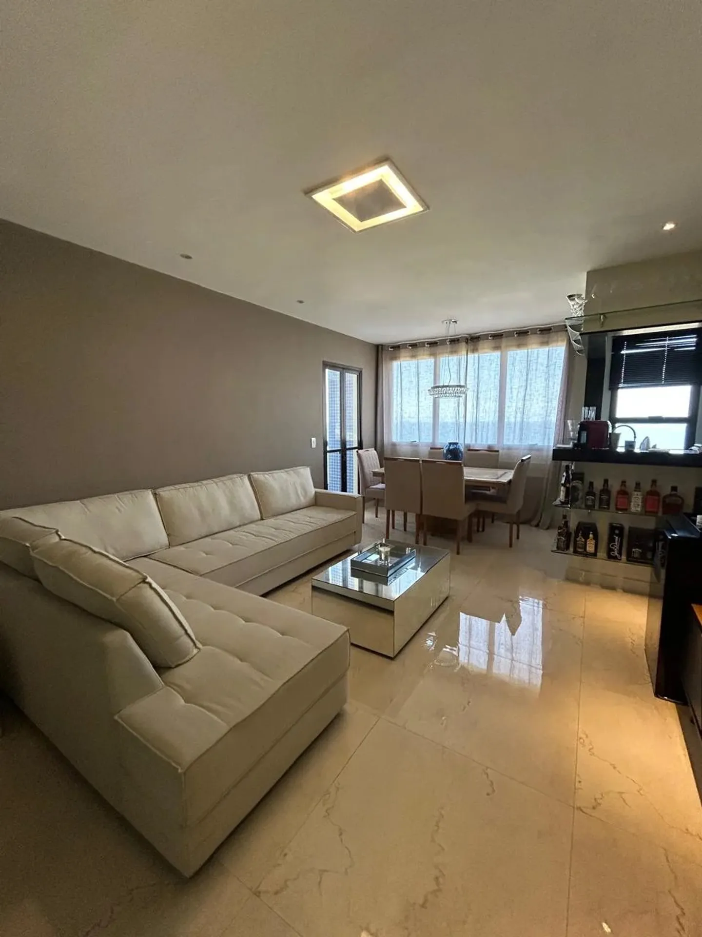 Furnished apartment, 75 m², with a water view