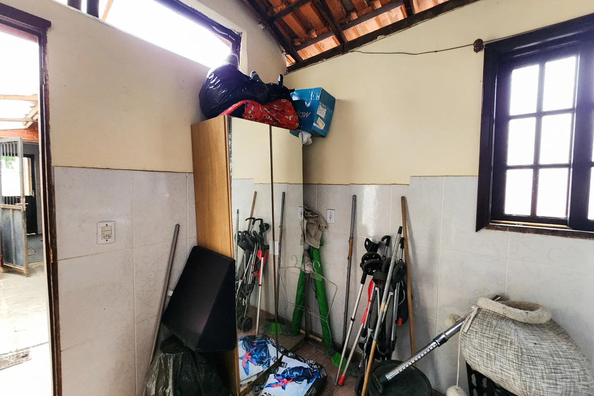 Furnished house with 3 bedrooms, 1 bathroom and parking — photo 31