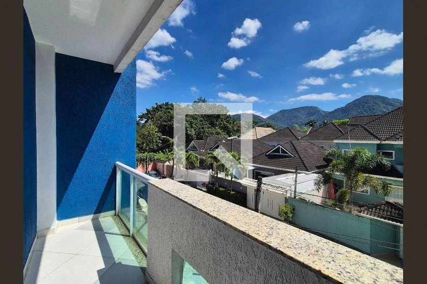 Rentable house with 4 en-suite bedrooms and 320 m² — photo 42