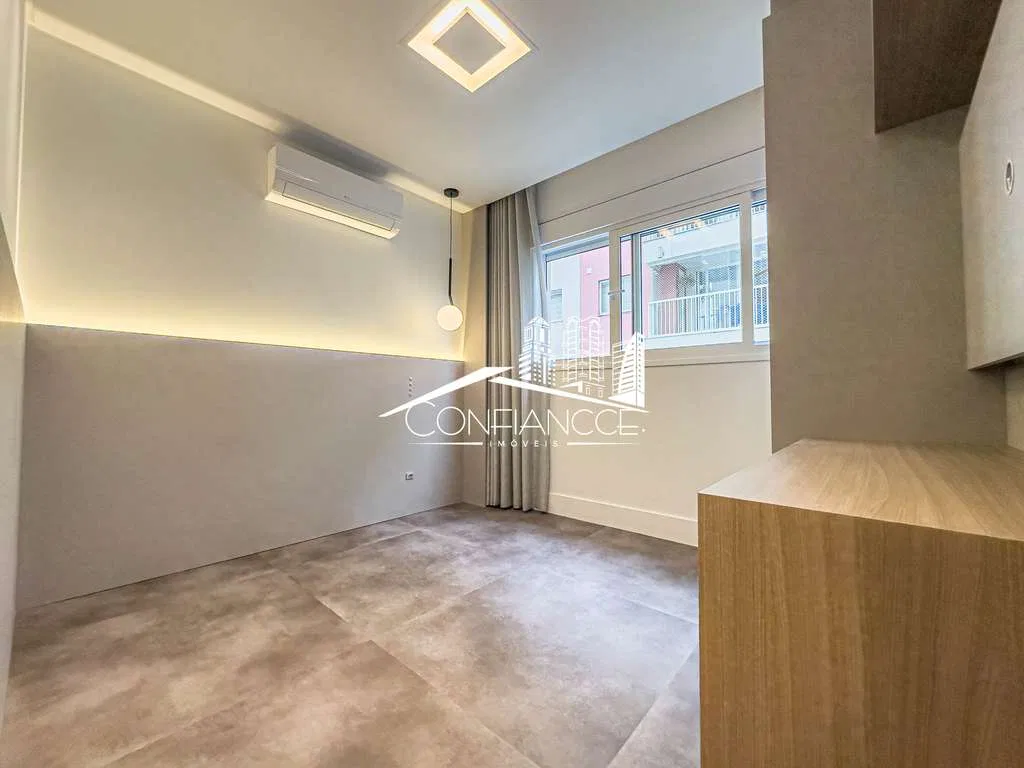 3-bedroom apartment with a private pool in Curitiba — photo 14