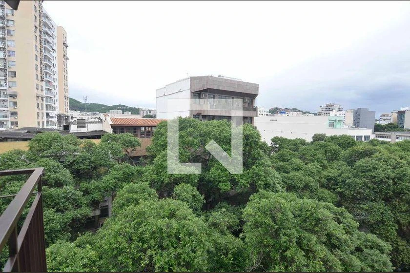 Mountain view in a 3-bedroom apartment, 98 m² — photo 45