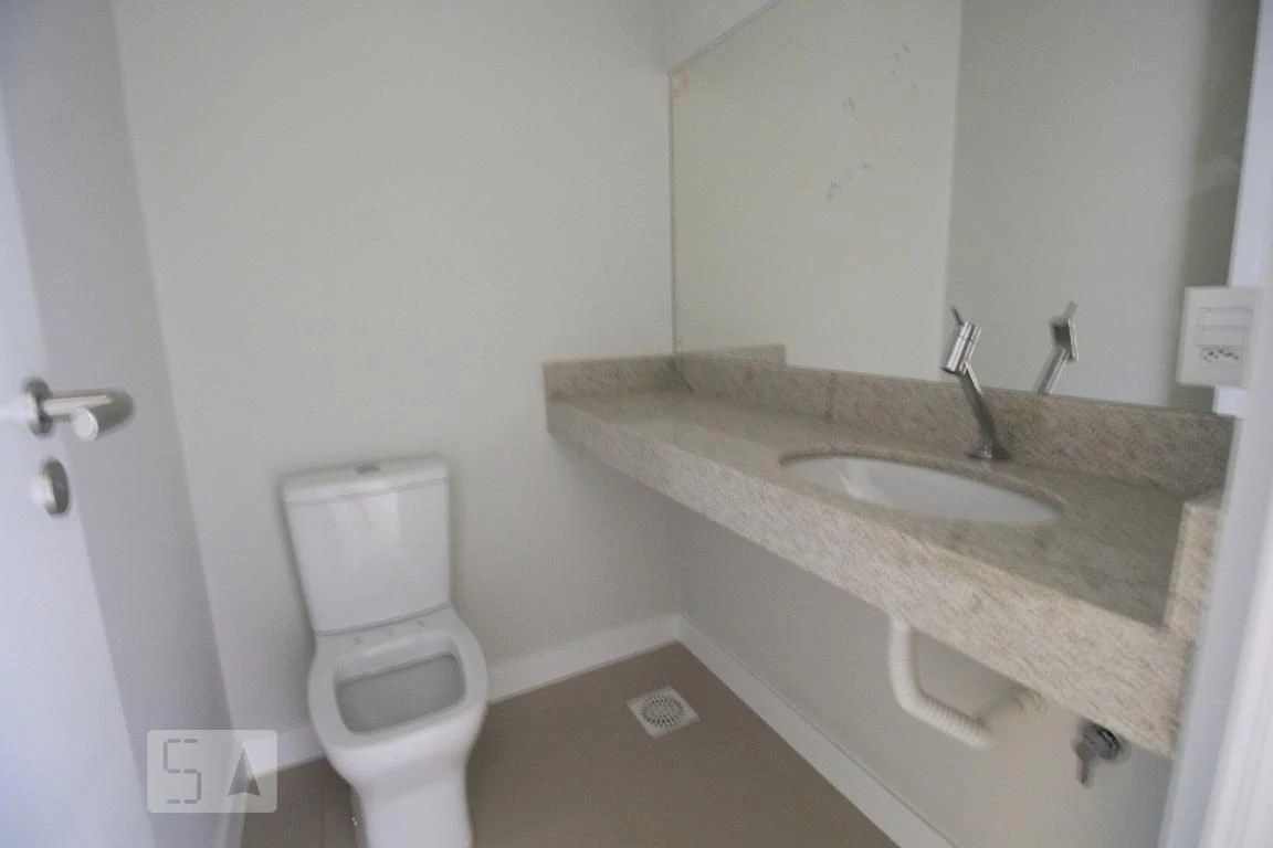 Furnished apartment, 76 m², with a grill on the balcony — photo 12