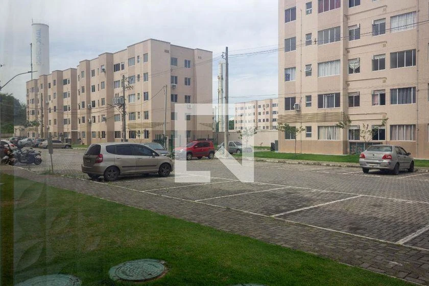 2-bedroom apartment in a building with a gym — photo 32