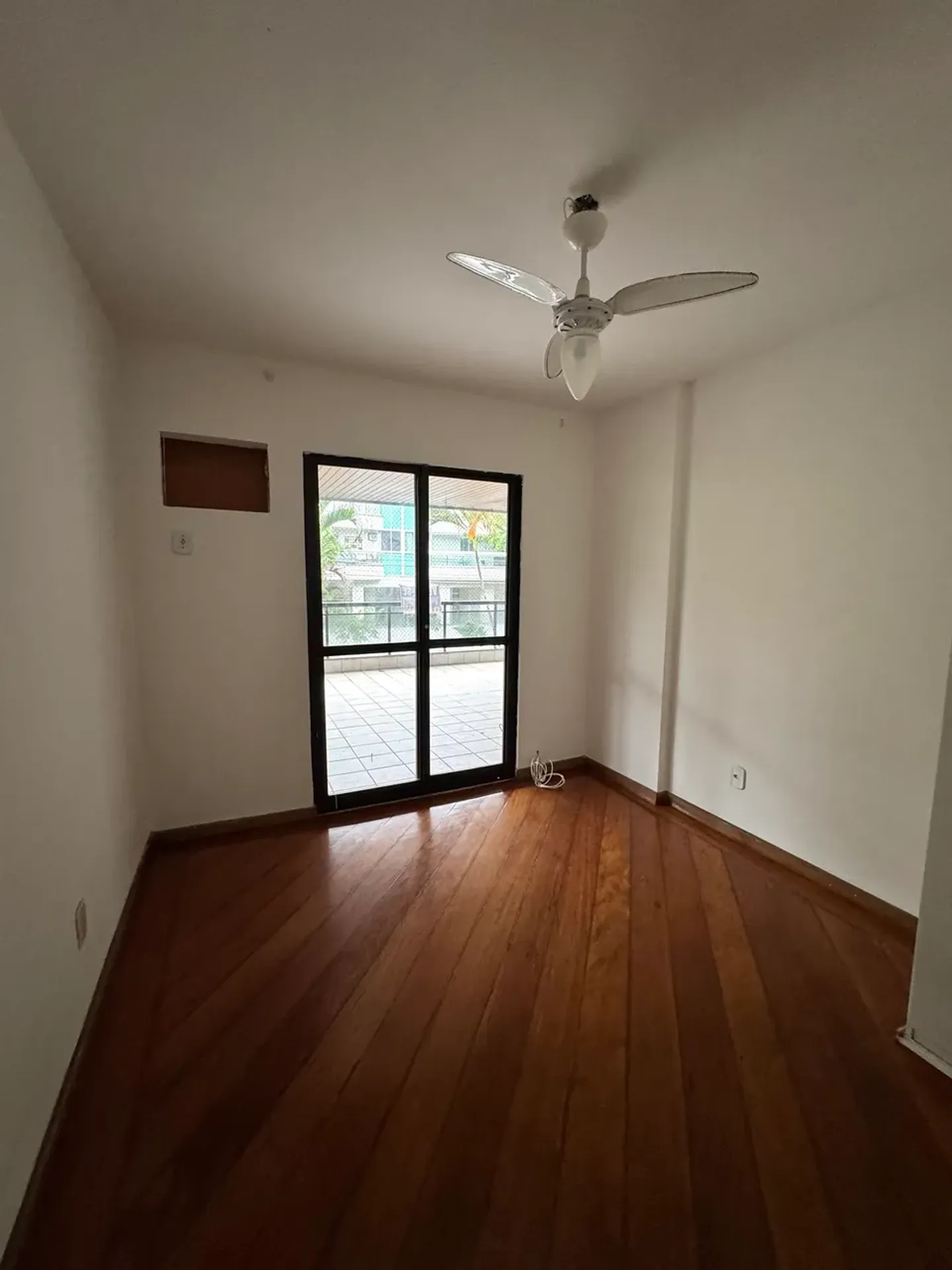 98 m² apartment with 2 bedrooms and private garden — photo 19