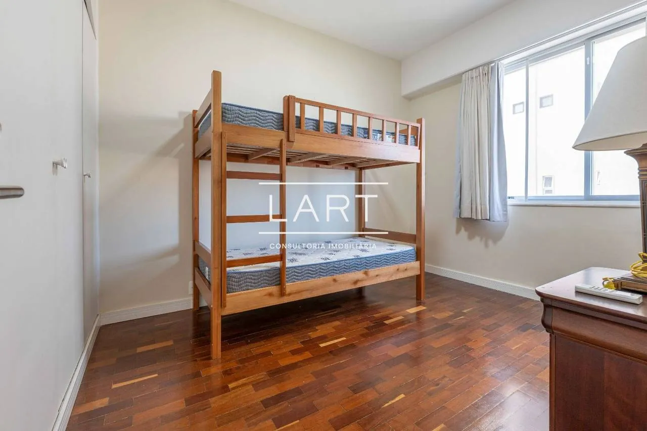 Unfurnished 4-bedroom apartment with 4 bathrooms — photo 17