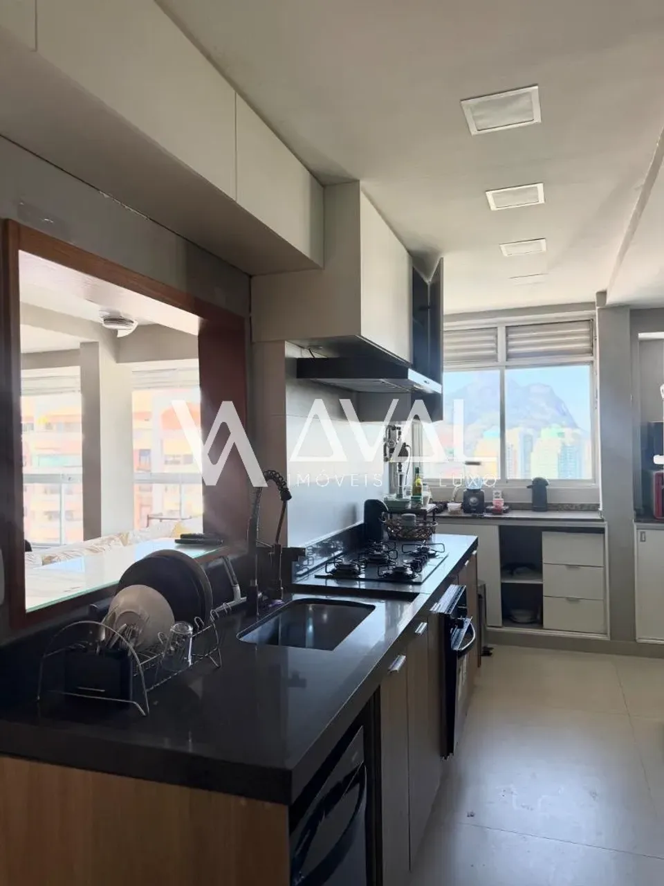 190 m² duplex penthouse with 3 suites and pool — photo 20
