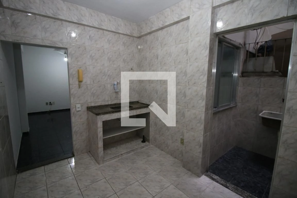 Apartamento sem vaga com 1 dormitório e 1 banheiro
