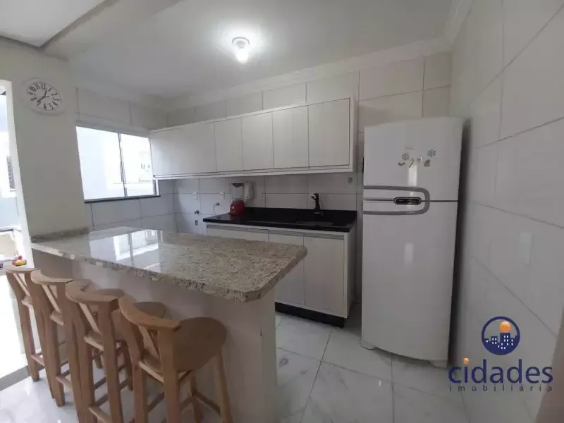 Apartamento con 2 dormitorios, 1 suite y 2 baños — photo 4