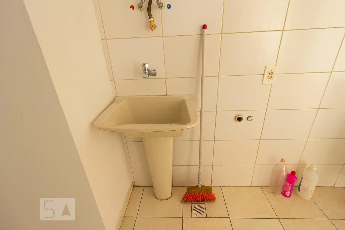 Apartamento de 1 quarto em condomínio com piscina — photo 40