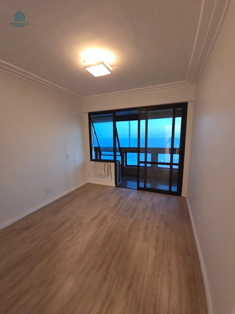 Apartamento com 4 suítes e varanda, 5 banheiros — photo 8