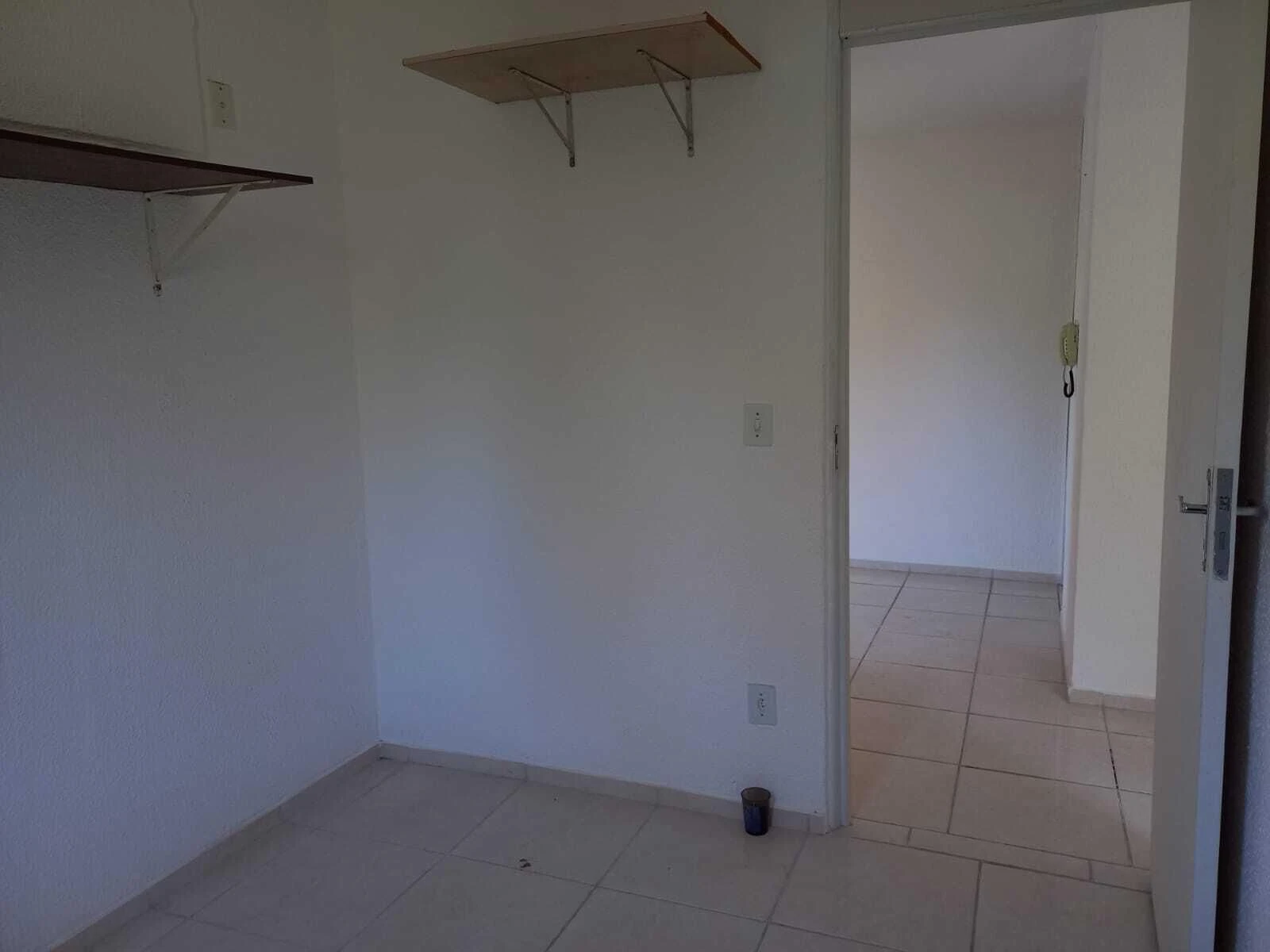 Unfurnished 2-bedroom apartment with 1 parking space — photo 5