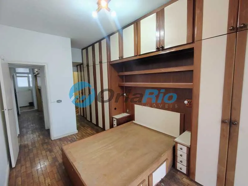 Apartment on the 7th floor with a washing machine — photo 14