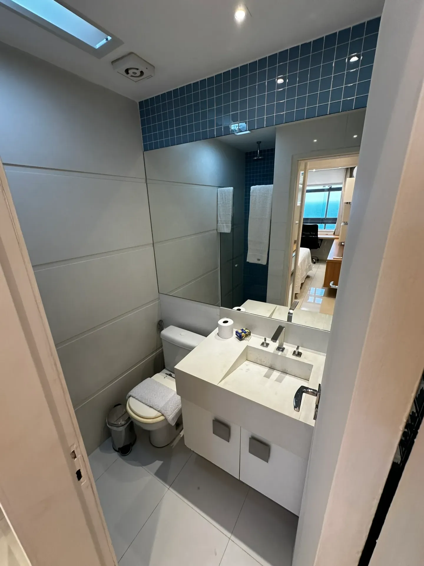 1 quarto e vista para a água: apartamento de 65 m² — photo 8
