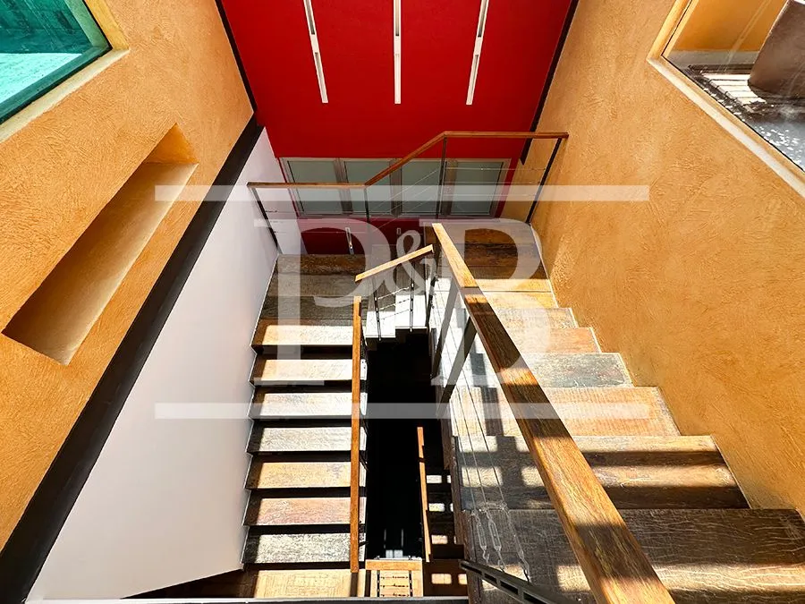 Penthouse with 4 bedrooms and 539 m² with floor-to-ceiling windows — photo 12