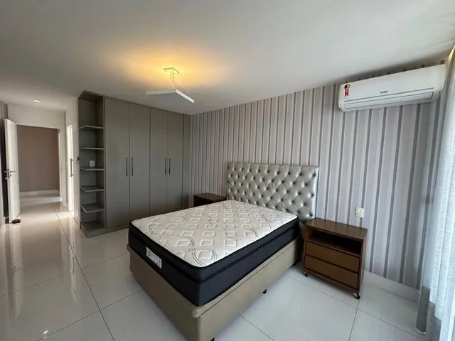 Condo house with 4 bedrooms and 5 bathrooms — photo 9