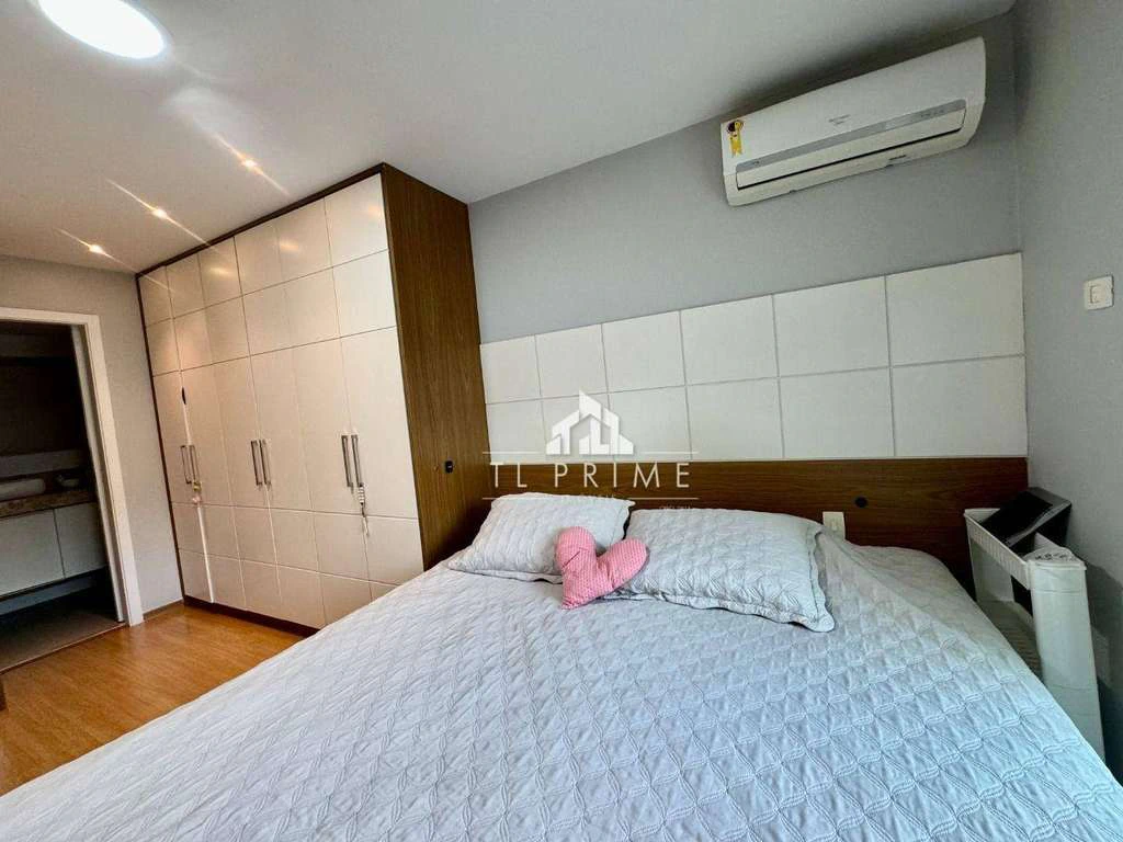 Furnished penthouse with 205 m², 3 bedrooms and 2 suites — photo 8