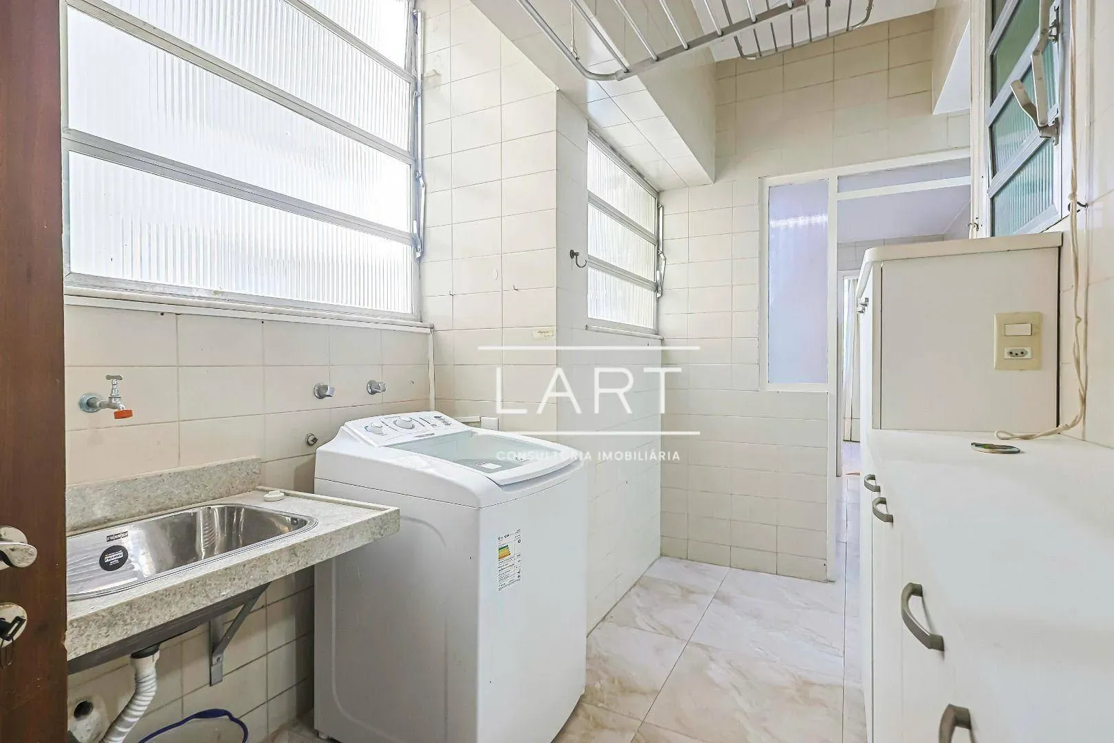 Apartamento mobiliado de 150 m² com 3 dormitórios — photo 23
