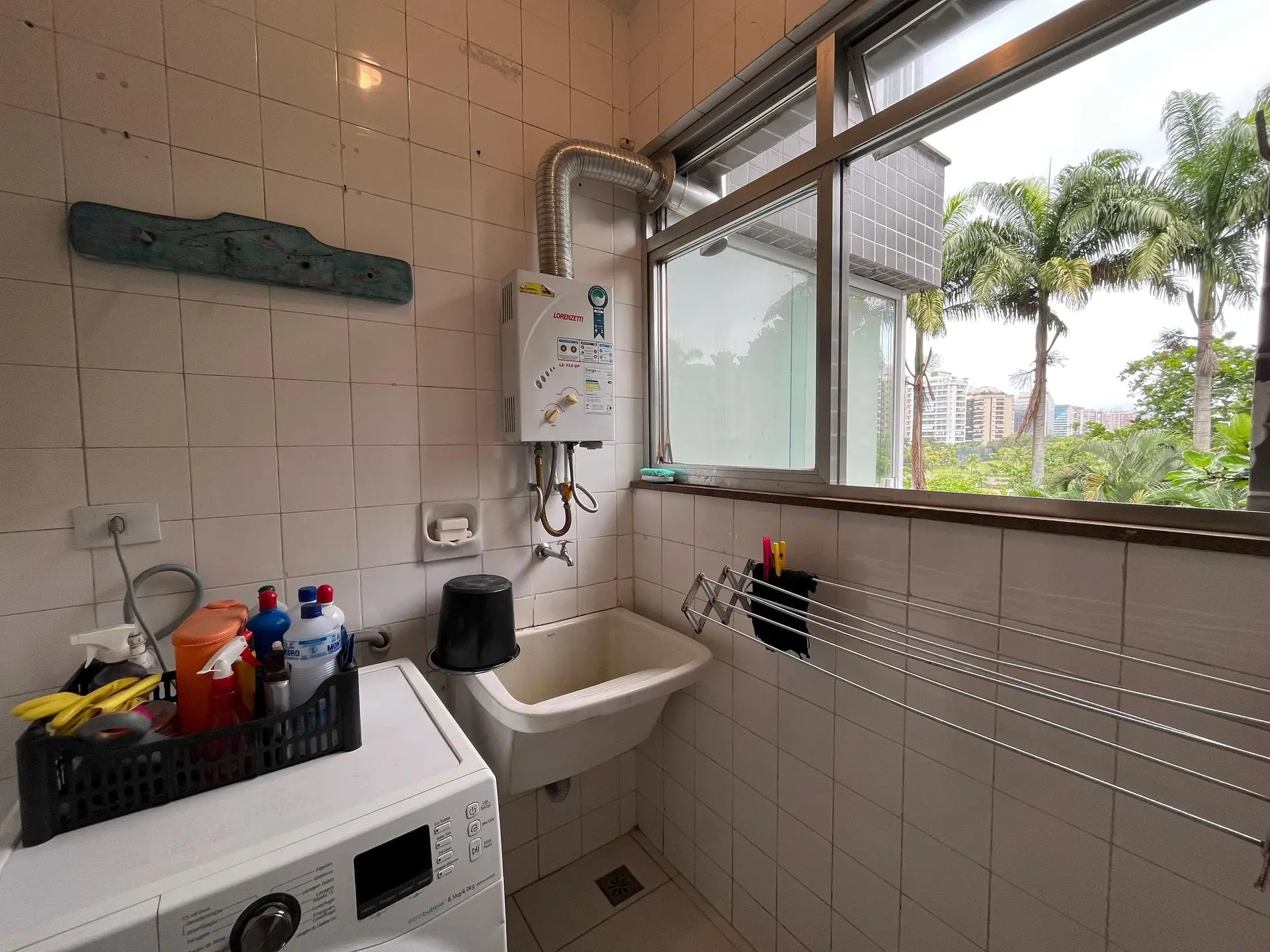 Furnished apartment, 86 m², with a washing machine — photo 15