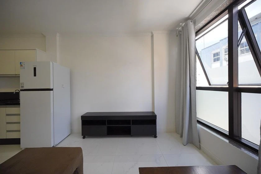 Apartamento amueblado de 1 dormitorio con cocina abierta — photo 12