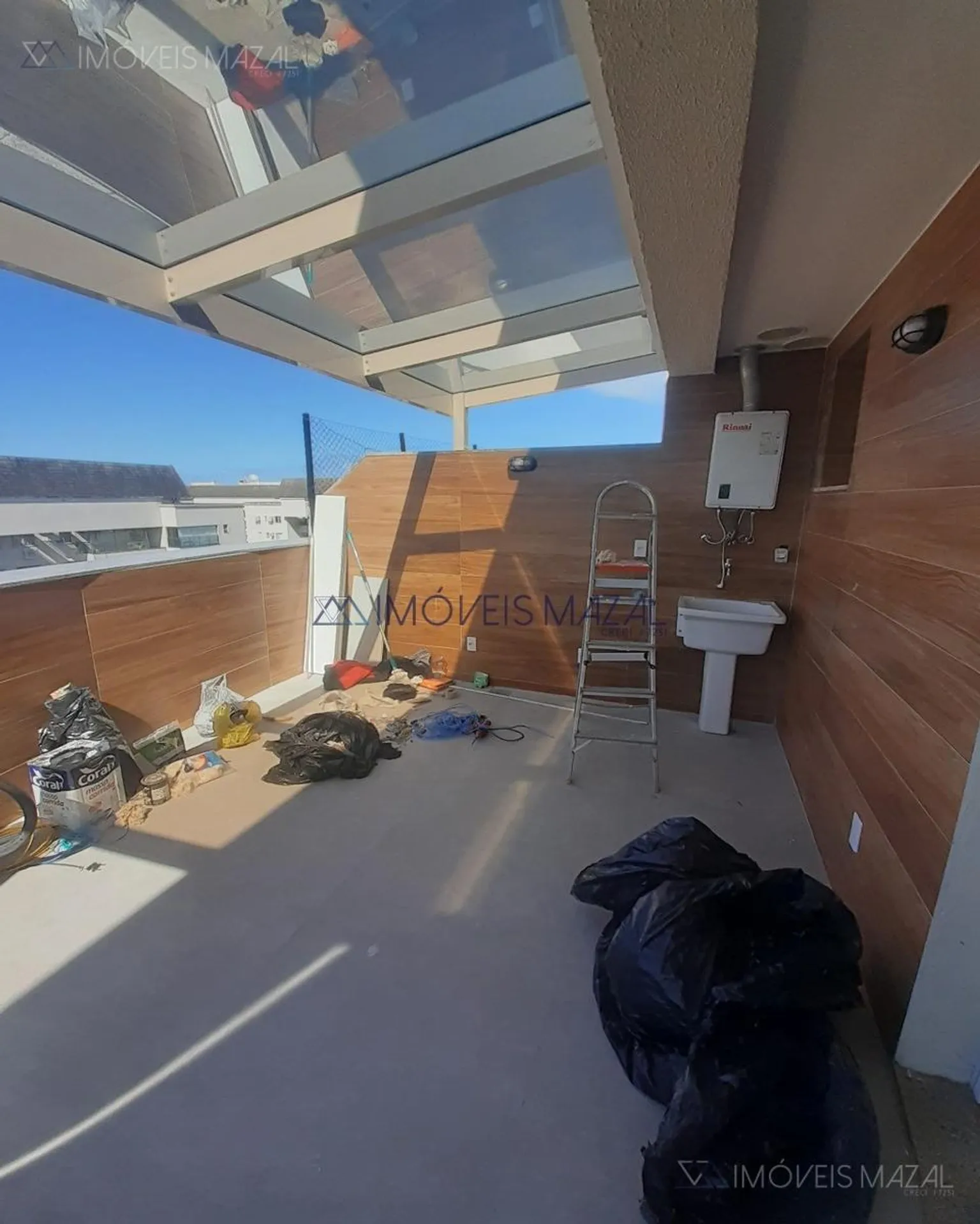 Linear duplex with 3 bedrooms and a BBQ balcony — photo 34