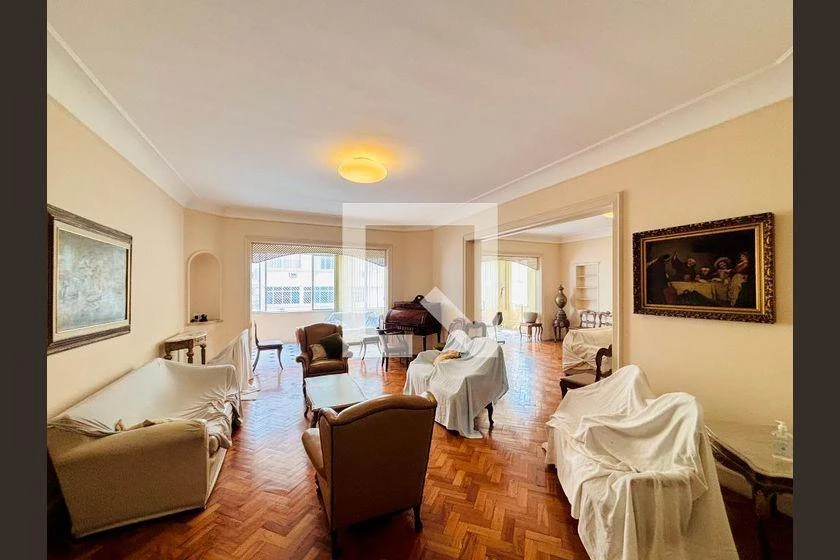 Furnished apartment, 348 m², with a glass-enclosed balcony — photo 27