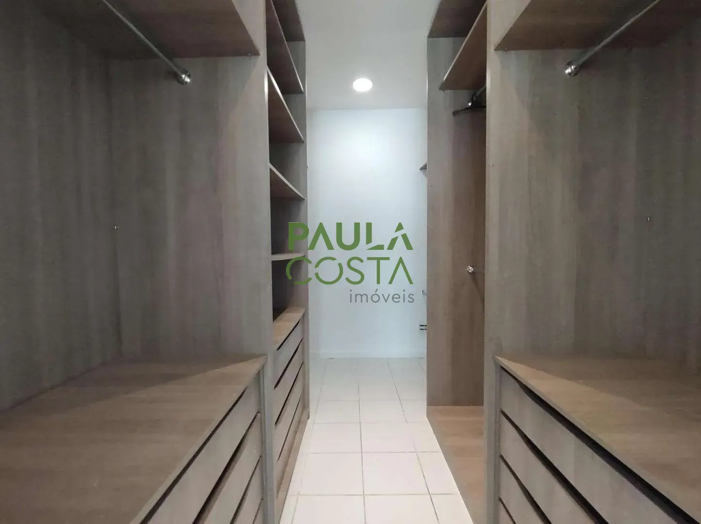 Rental apartment with 3 en-suite bedrooms and 120 m² — photo 18