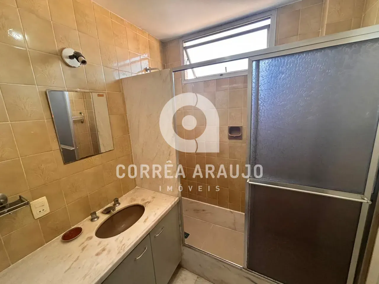 Apartamento de 160 m² com 3 quartos, 2 banheiros e varanda — photo 19