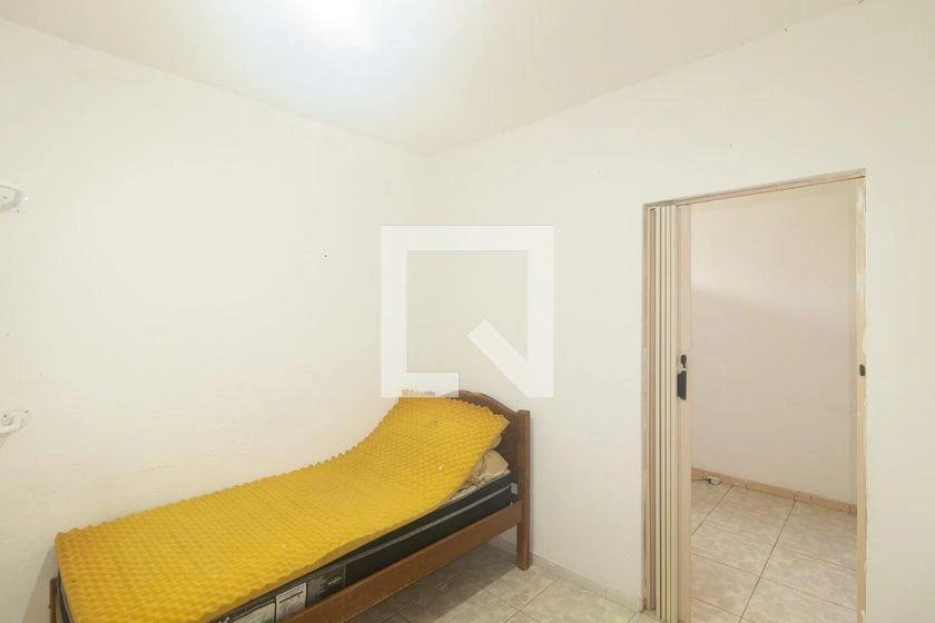 Furnished 1-bedroom house with 57 m² and no parking — photo 7