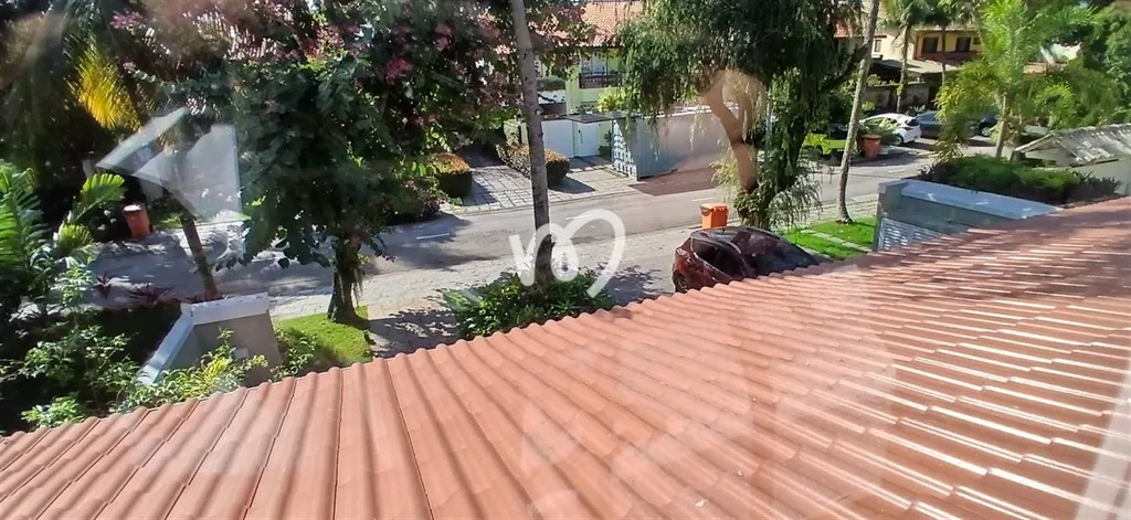 Furnished house with 4 bedrooms and 3 bathrooms — photo 19