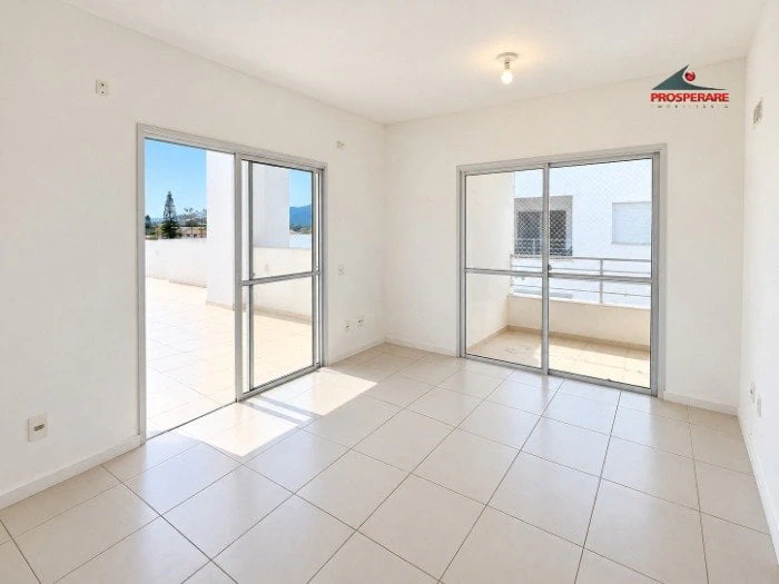 2-bedroom apartment, 1 with its own bathroom, 120 m² — photo 5