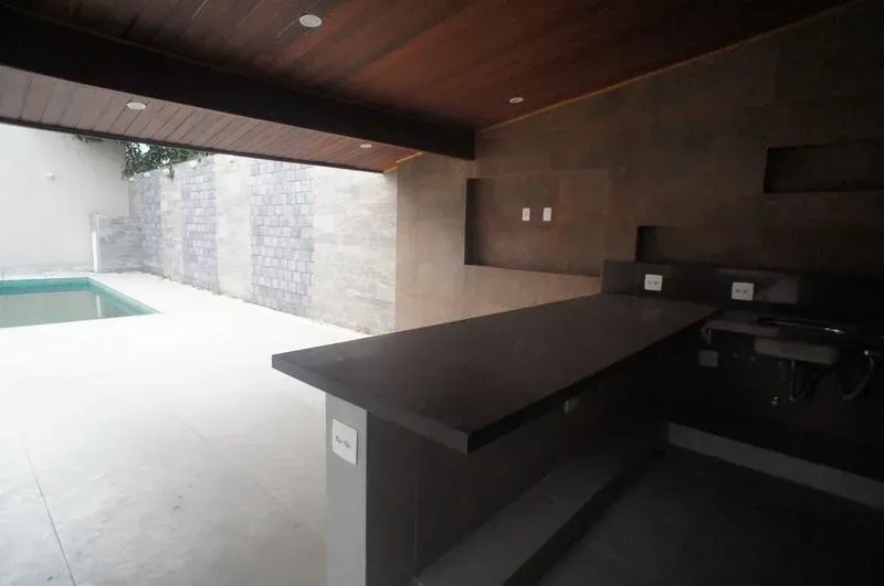 House, 450 m², with a private BBQ — photo 14