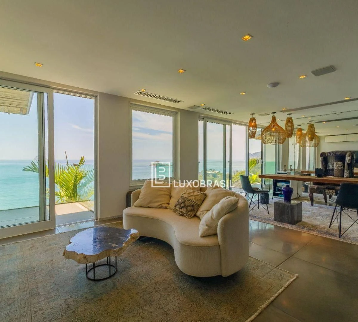 Furnished 800 m² house with 5 en-suite bedrooms — photo 28