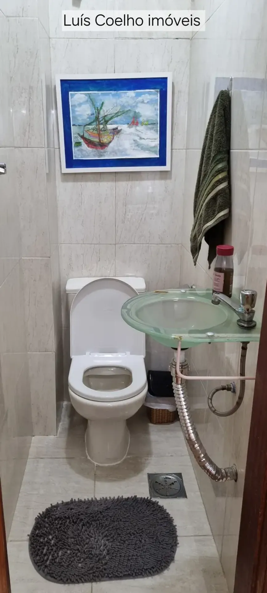 Furnished 65 m² apartment with city view — photo 19