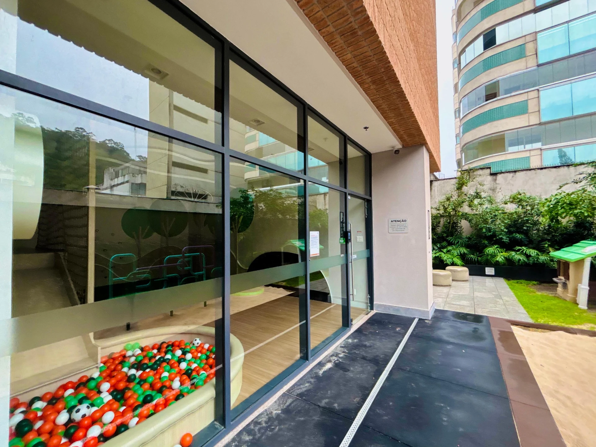 Departamento amueblado, 119 m², con vista a la montaña — photo 51