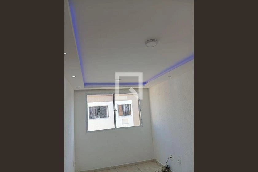 50 m² 1-bedroom apartment with fitted kitchenette and parking — photo 4