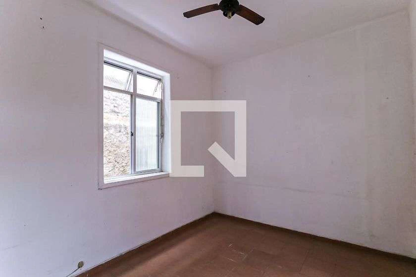 Apartamento de 1 quarto de 35 m² com cozinha fechada — photo 17