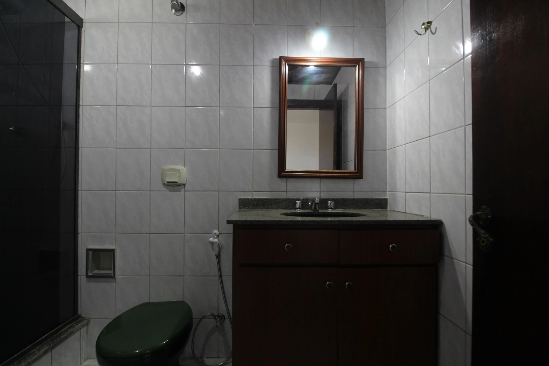 4-bedroom house with a bathtub in Rio de Janeiro — photo 39